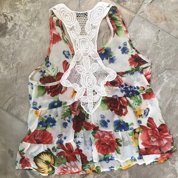 Floral Ruffle Tank Top - Picture 2 of 2